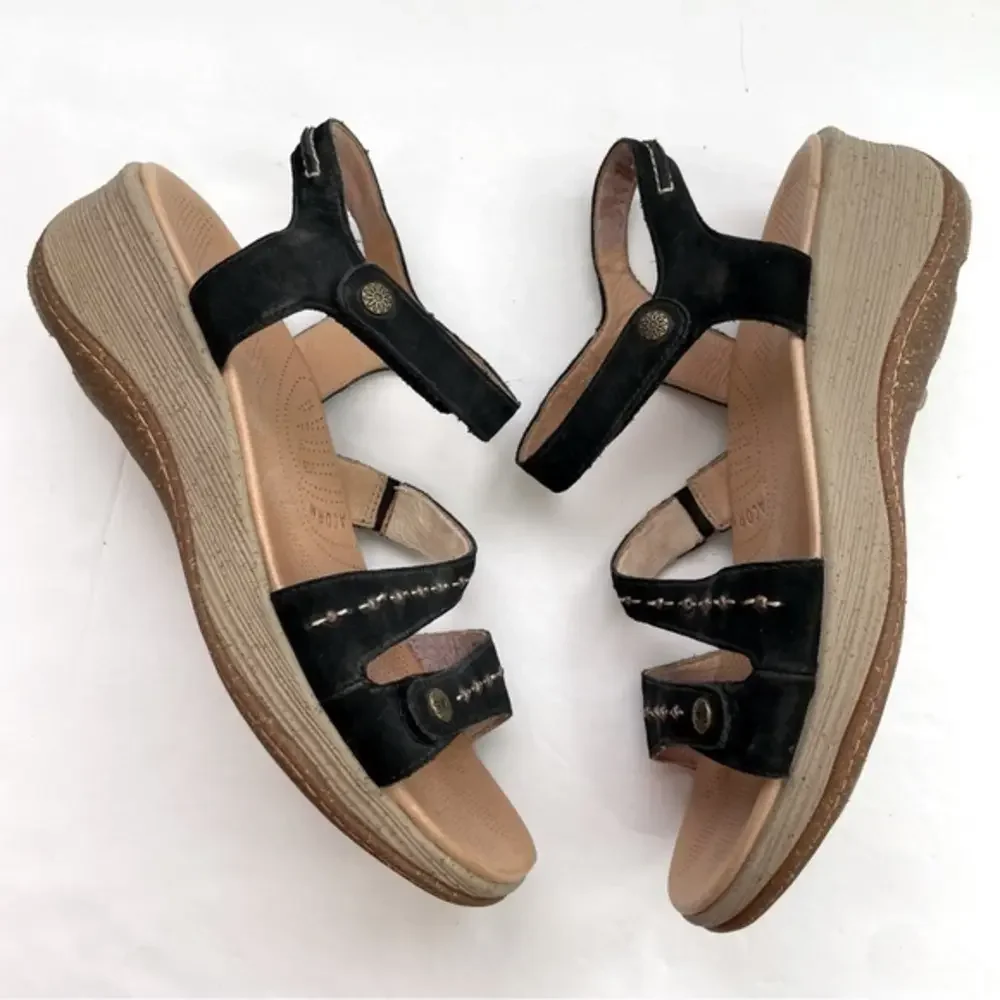 Acorn Black Vista Leather Beaded Wedge‎ Sandals